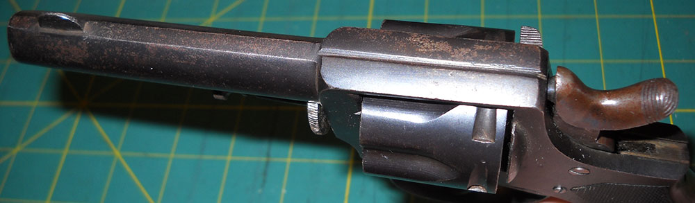 top view, unmarked barrel and frame, showing rear sight groove